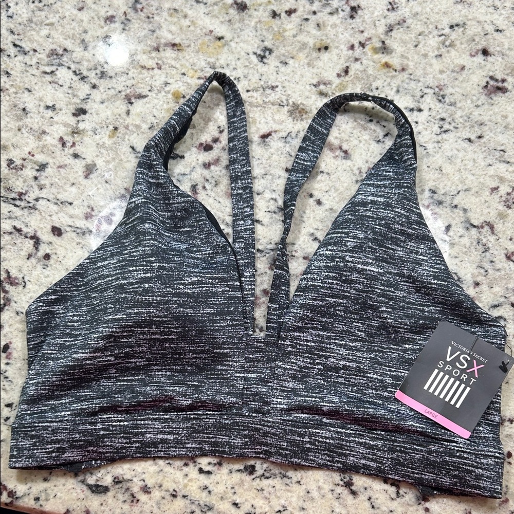Victoria's Secret Black and White Sports Bra A2-0019